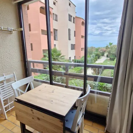 Apartmán Joli T2 Face A La Mer Et La Piscine - Parking - Loggia *