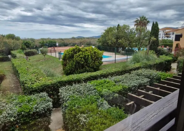 Joli T2 Face A La Mer Et La Piscine - Parking - Loggia